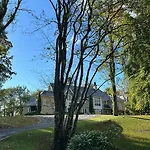 Caney Lodge